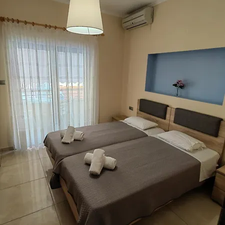 Sartoupoli Apartman Szárti