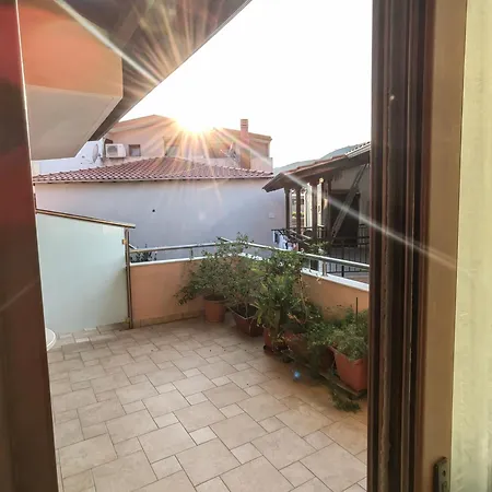 Sartoupoli سارتي