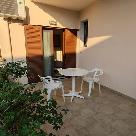Apartman Sartoupoli