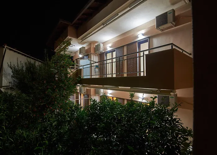 Sartoupoli Apartmán *